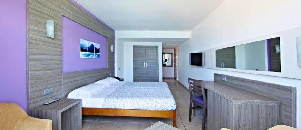 Mar Azul Pur Estil Hotel & Spa (Adults Only) Cala Ratjada  Exterior photo